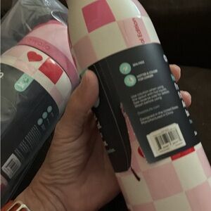 NIP Owala Special Edition Water Bottle Set  Valentines Day